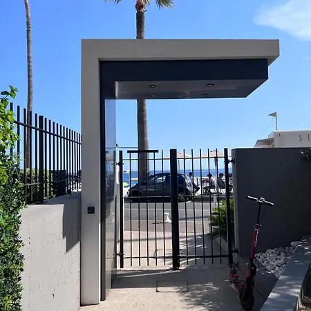 Cosy Juan-les-pins Front Cocoon For 3 Apartment